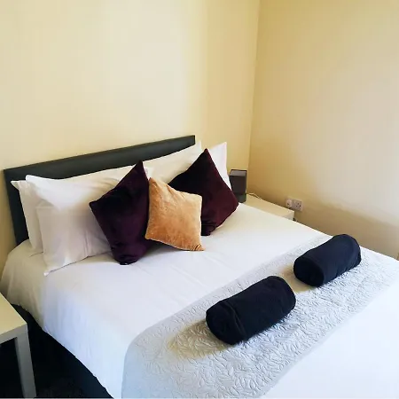 Derwent Street 2 - Self Contained - 2 Bed Self Catering Apartment Workington