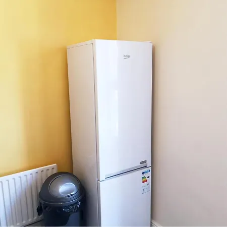 Derwent Street 2 - Self Contained - 2 Bed Self Catering *